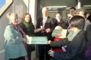 DSC03892-CAM-carbonpricing-2nd-birthday-Kelvin-Thomson